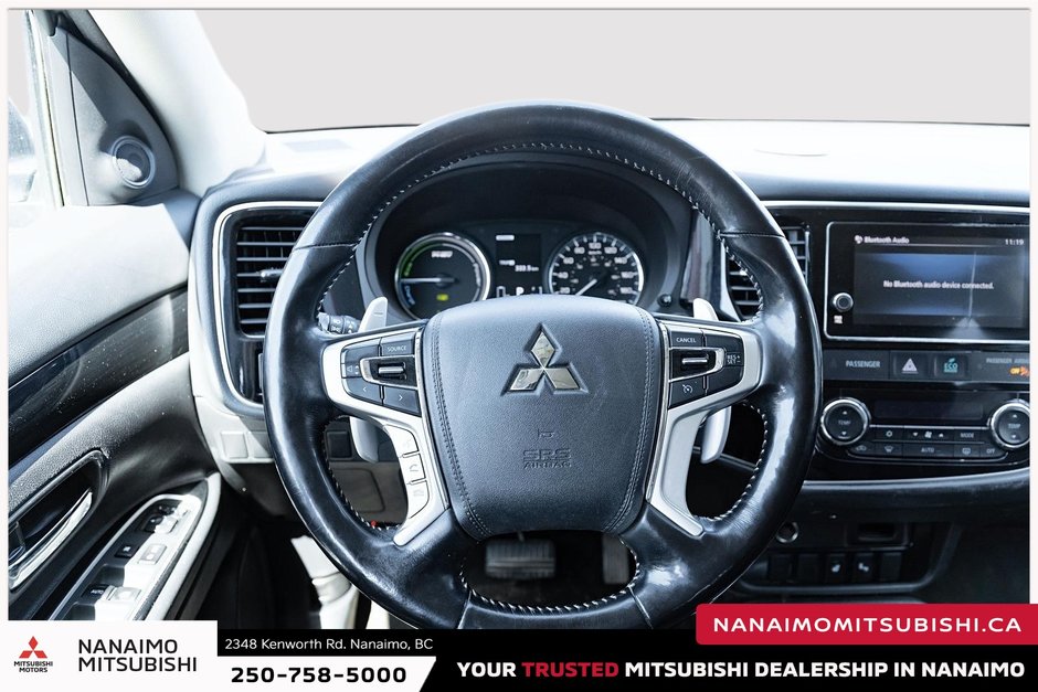 2018 Mitsubishi OUTLANDER PHEV SE-16