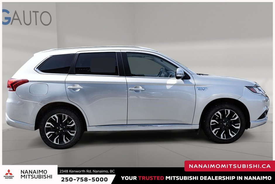 2018 Mitsubishi OUTLANDER PHEV SE-7