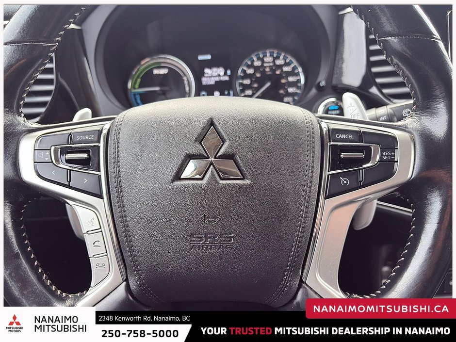 2018 Mitsubishi Outlander PHEV SE-13