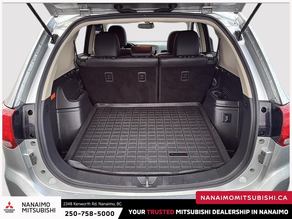 2018 Mitsubishi Outlander PHEV SE-6