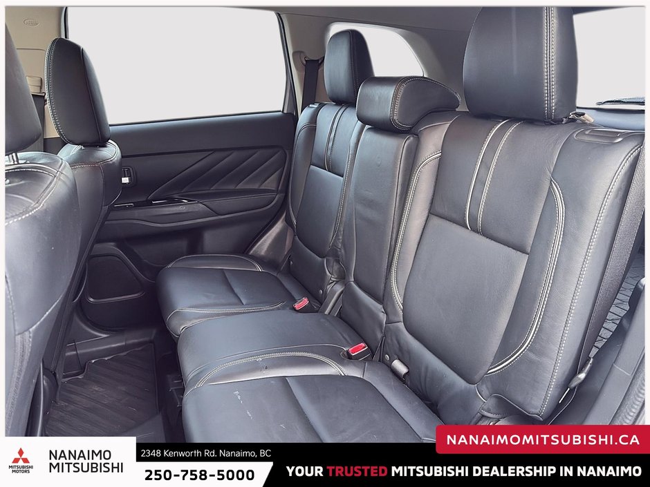 2018 Mitsubishi Outlander PHEV SE-9