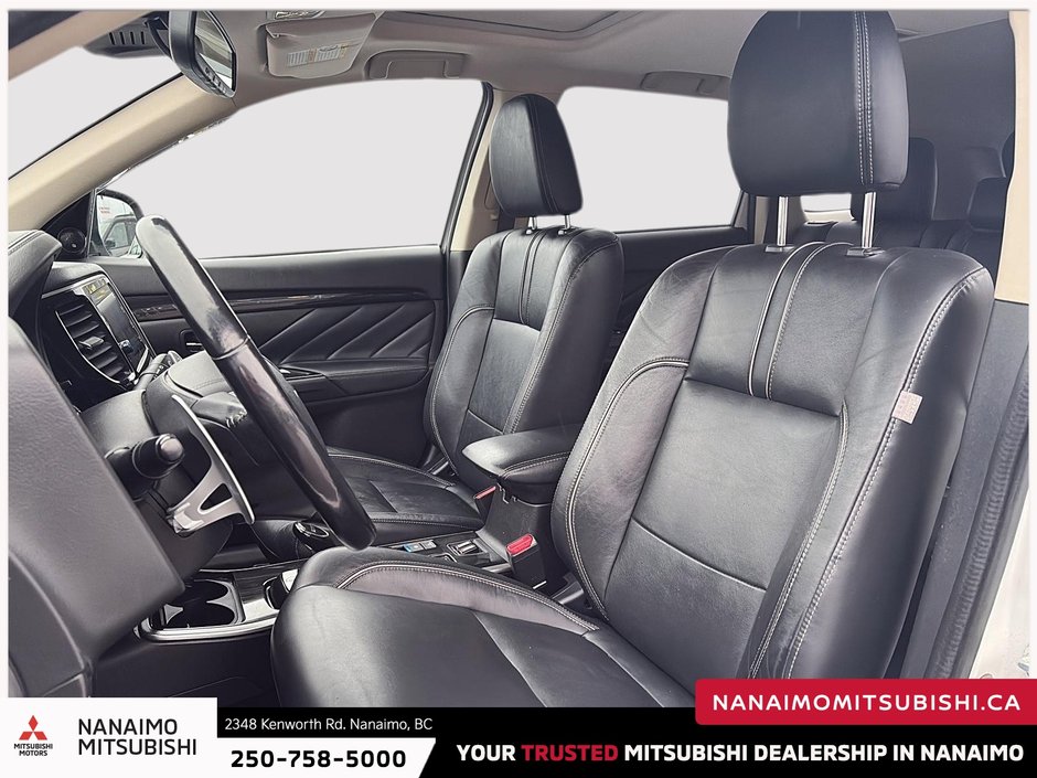 2018 Mitsubishi Outlander PHEV GT-8