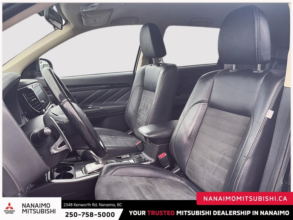 2018 Mitsubishi Outlander PHEV SE-8