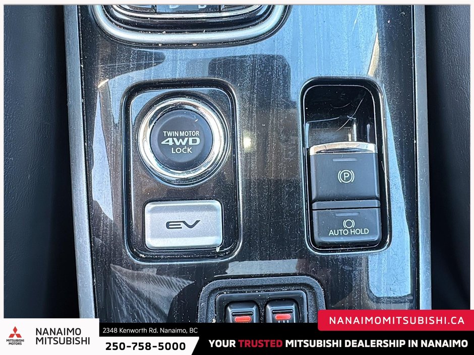 2018 Mitsubishi Outlander PHEV GT-12