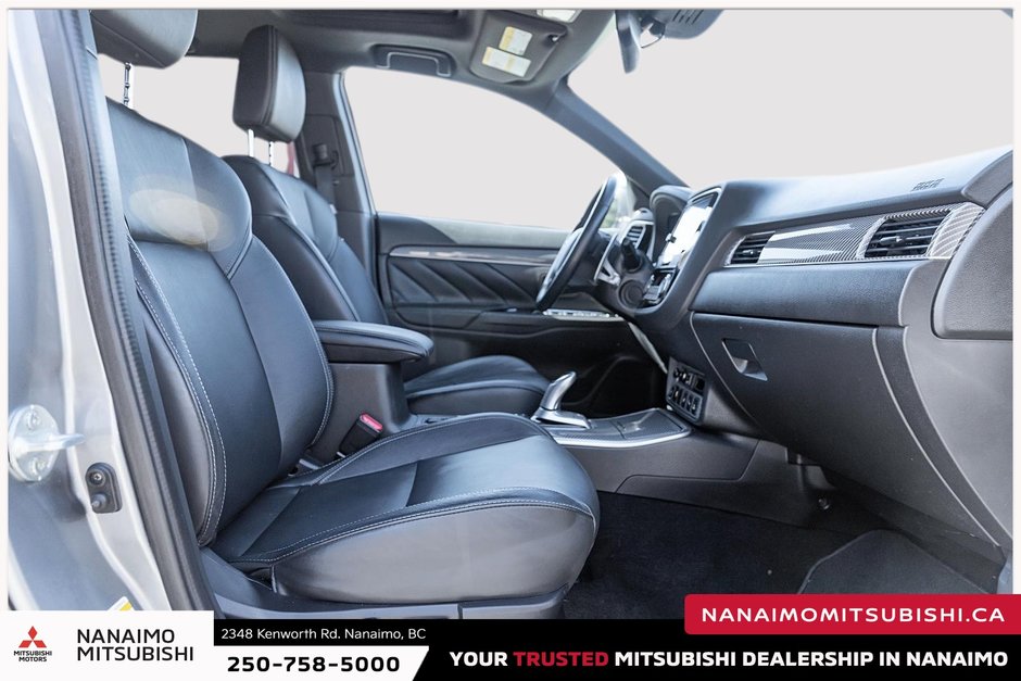 2019 Mitsubishi OUTLANDER PHEV GT-18