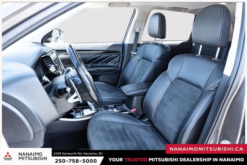 2019 Mitsubishi OUTLANDER PHEV SE-21