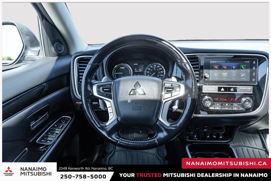 2019 Mitsubishi OUTLANDER PHEV SE-15