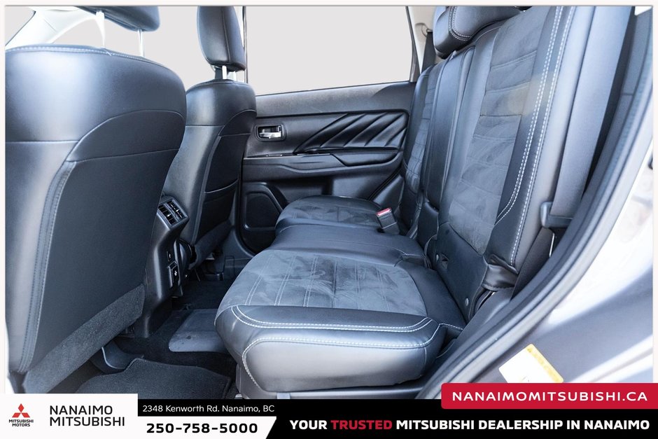 2019 Mitsubishi OUTLANDER PHEV SE-10