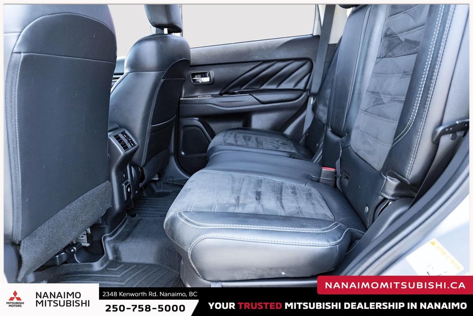 2019 Mitsubishi OUTLANDER PHEV SE-10