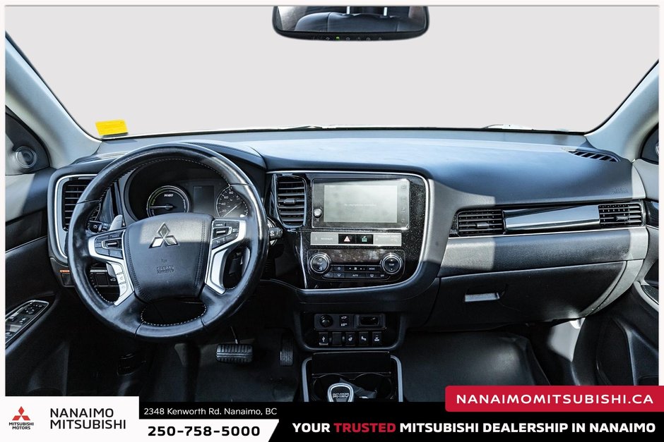 2019 Mitsubishi OUTLANDER PHEV SE-12