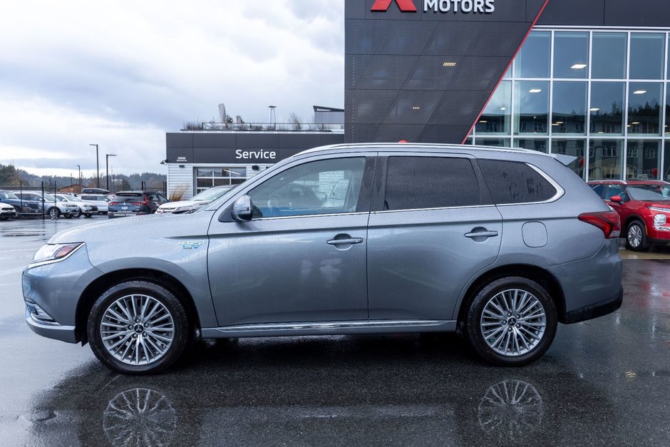 2020 Mitsubishi OUTLANDER PHEV LE-2