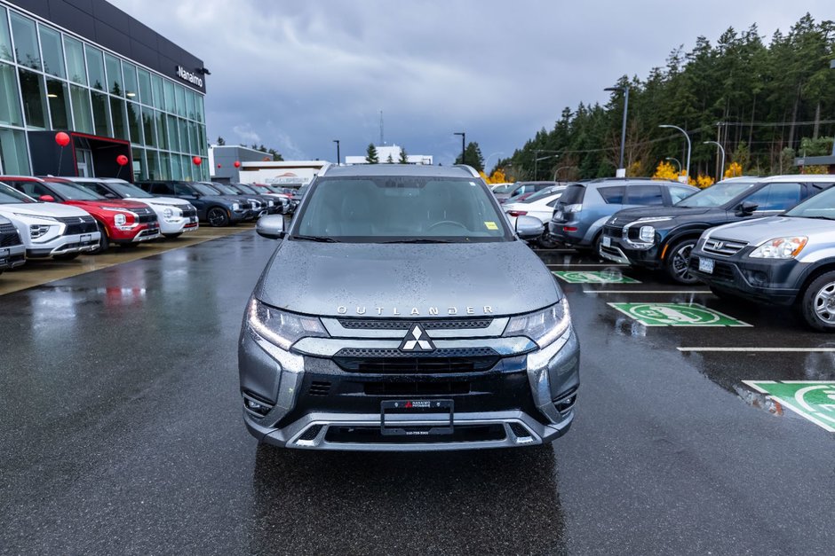 2020 Mitsubishi OUTLANDER PHEV LE-9