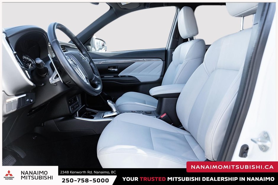 2020 Mitsubishi OUTLANDER PHEV SEL-20