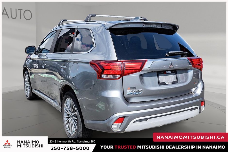 2020 Mitsubishi OUTLANDER PHEV SE-4