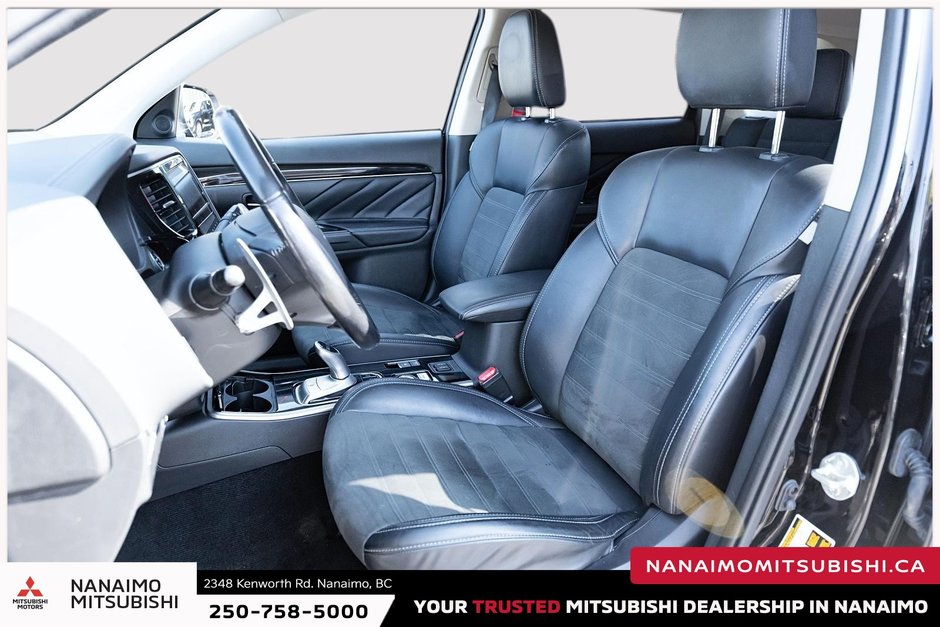 2020 Mitsubishi OUTLANDER PHEV LE-21