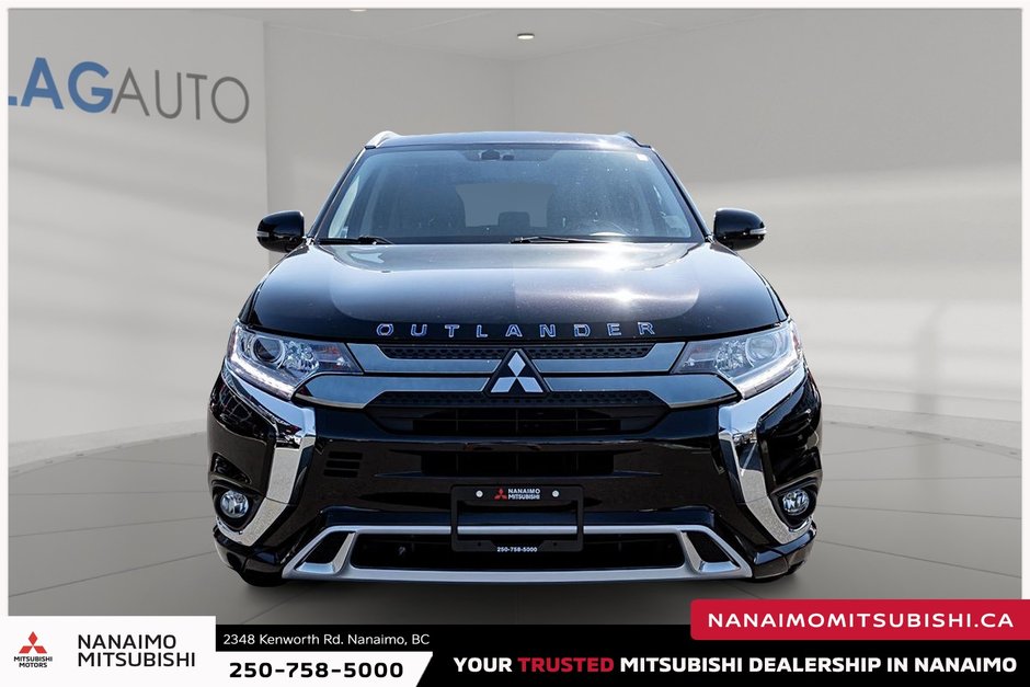 2020 Mitsubishi OUTLANDER PHEV LE-8