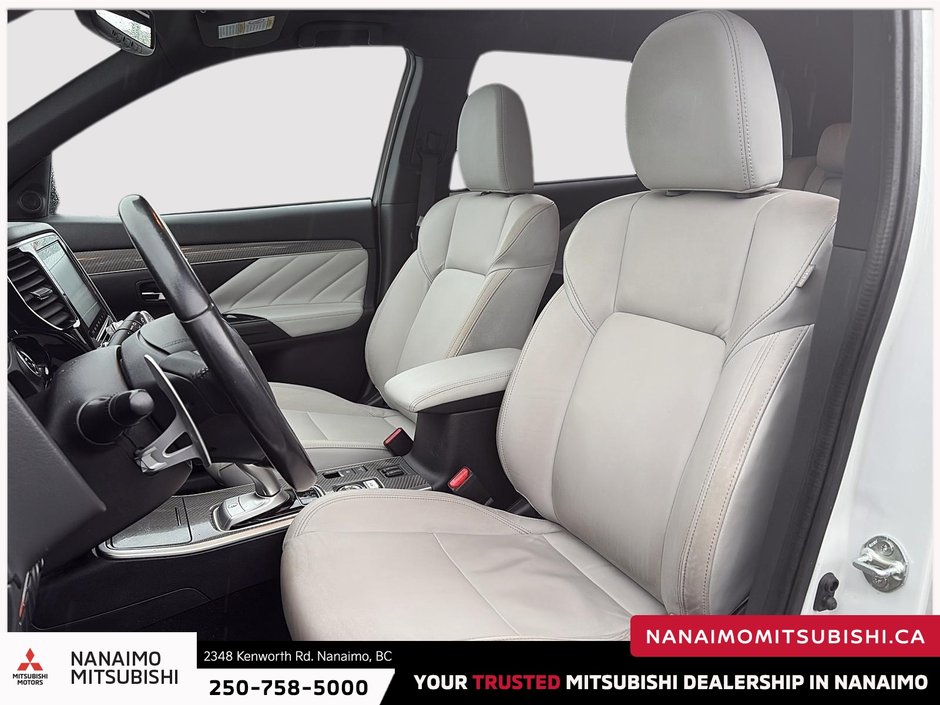 2020 Mitsubishi Outlander PHEV SEL-8