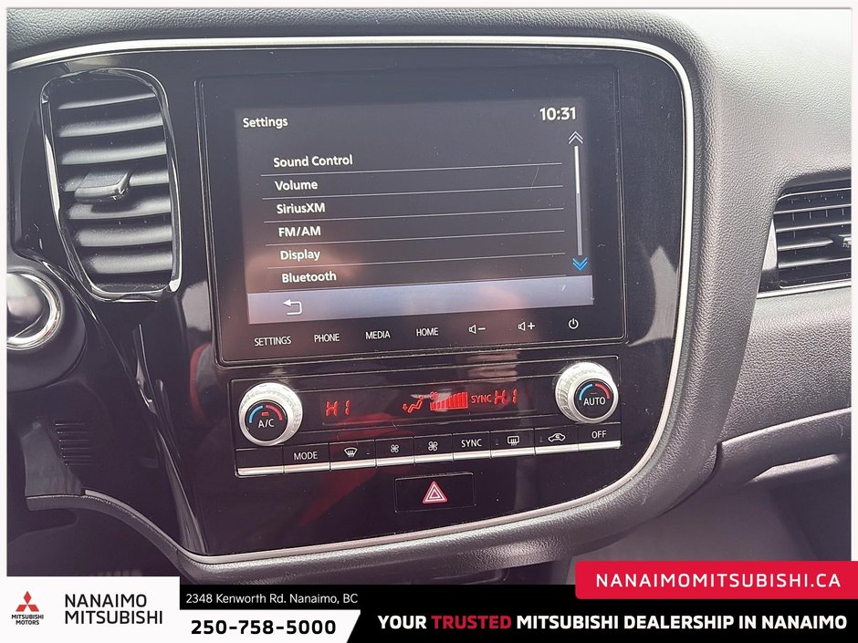 2020 Mitsubishi Outlander PHEV SE-16