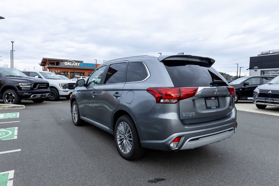 2021 Mitsubishi OUTLANDER PHEV SE-3