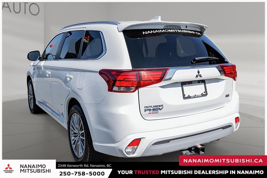 2021 Mitsubishi OUTLANDER PHEV LE-4