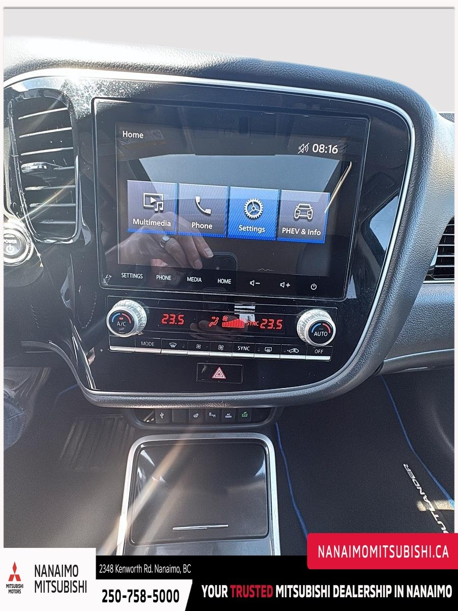 2021 Mitsubishi Outlander PHEV LE-16