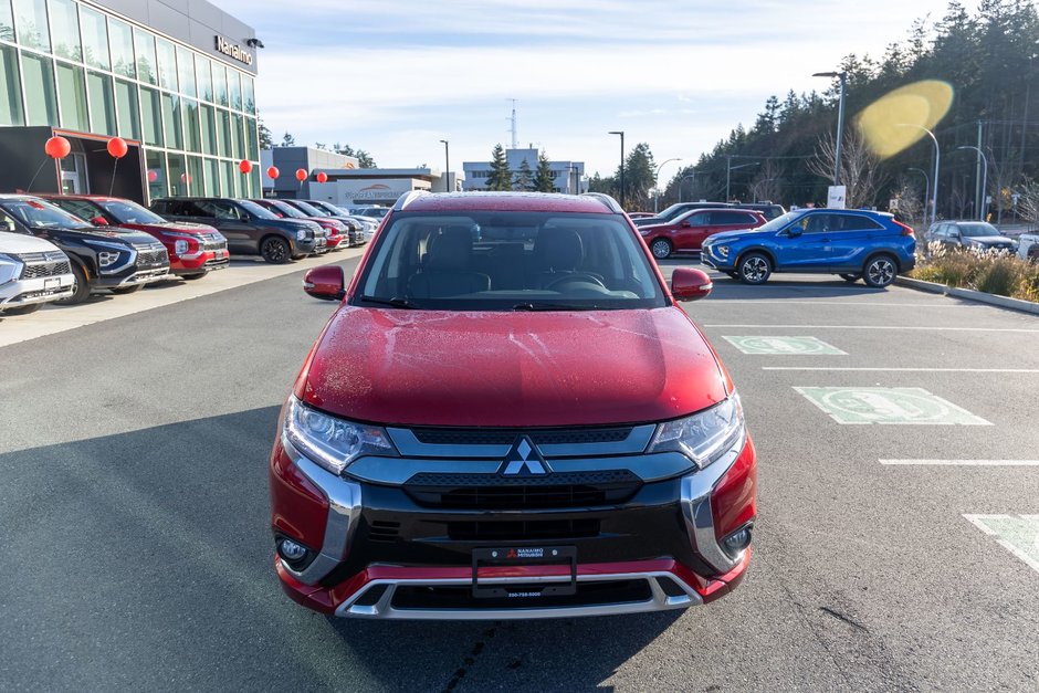 2022 Mitsubishi OUTLANDER PHEV LE-9