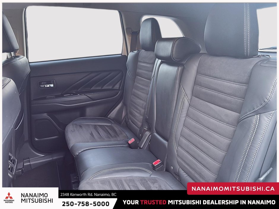 2022 Mitsubishi Outlander PHEV SE-9