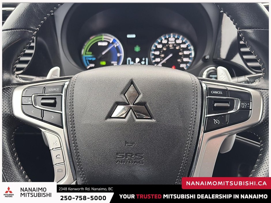 2022 Mitsubishi Outlander PHEV SE-13