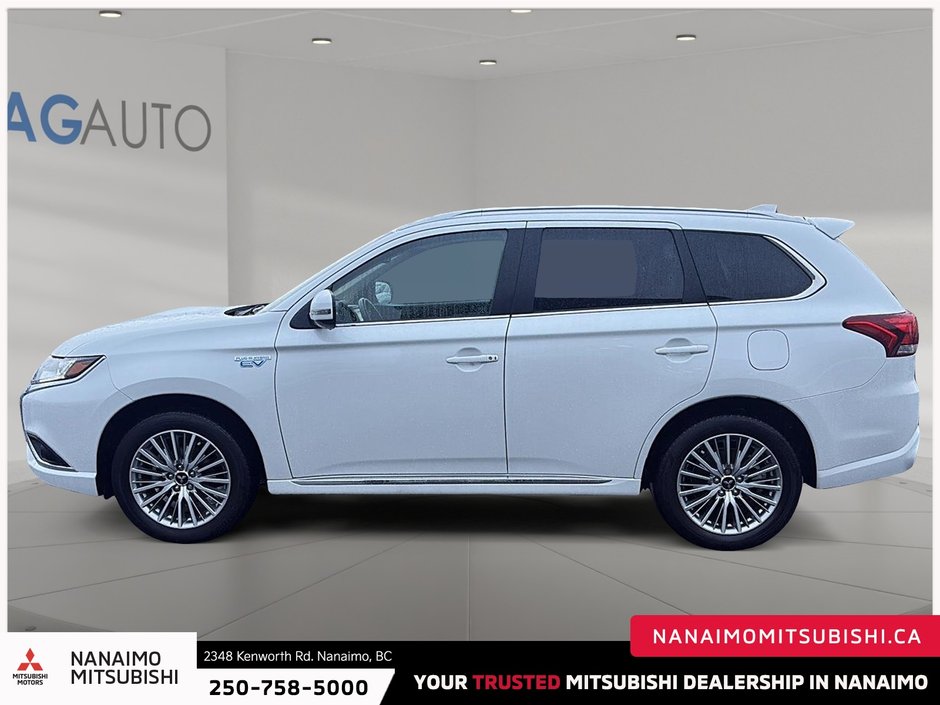 2022 Mitsubishi Outlander PHEV LE-5