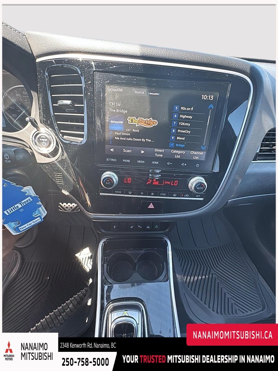 2022 Mitsubishi Outlander PHEV GT-16