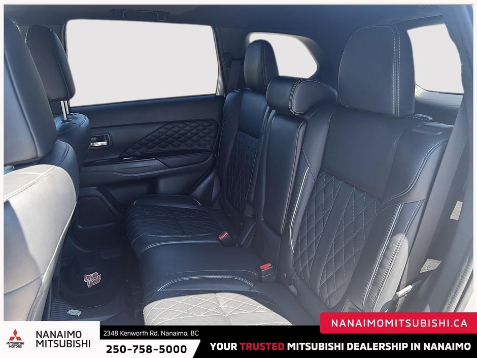 2022 Mitsubishi Outlander PHEV GT-9