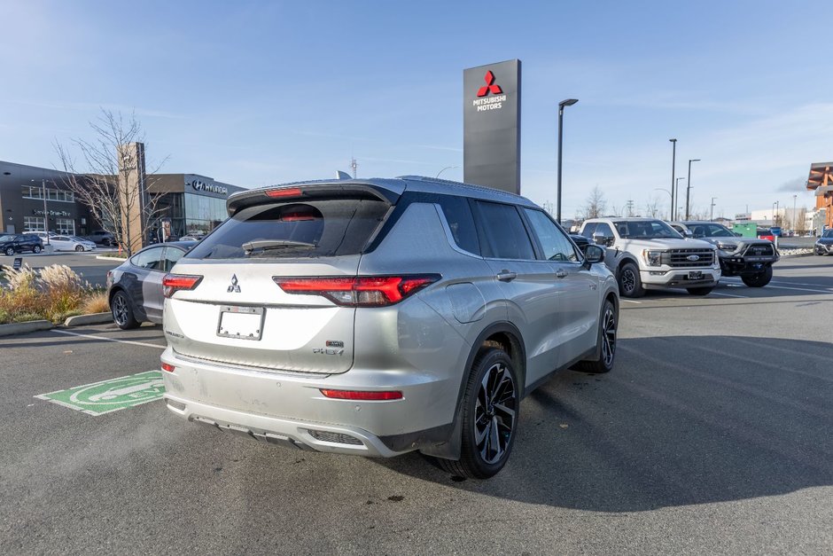 2023 Mitsubishi OUTLANDER PHEV SEL-5