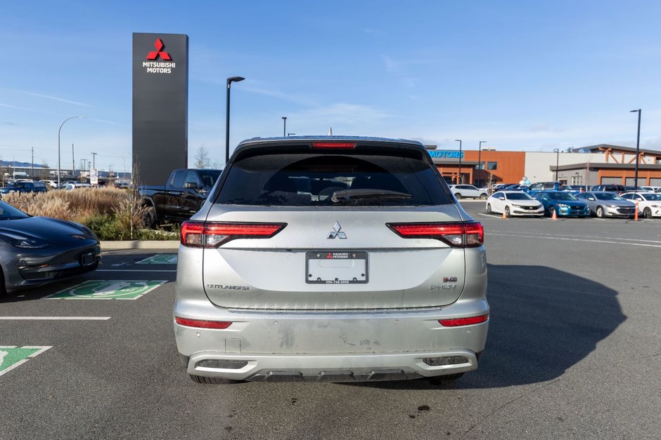 2023 Mitsubishi OUTLANDER PHEV SEL-4