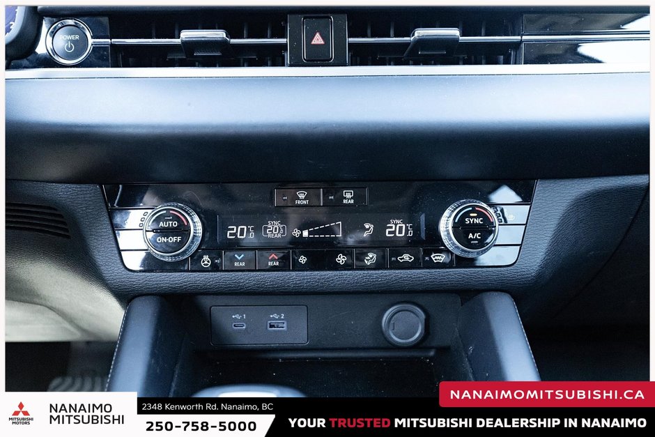 2023 Mitsubishi OUTLANDER PHEV SEL-14
