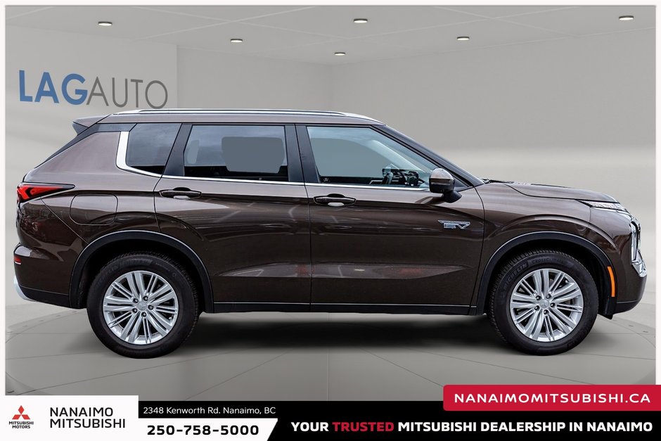 2023 Mitsubishi OUTLANDER PHEV LE-7