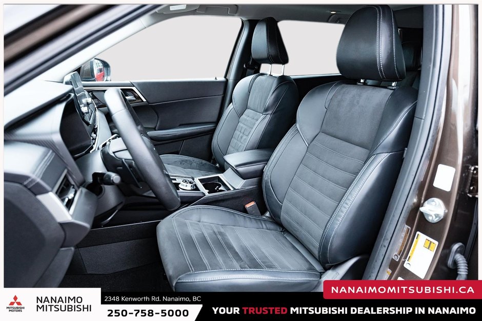 2023 Mitsubishi OUTLANDER PHEV LE-21