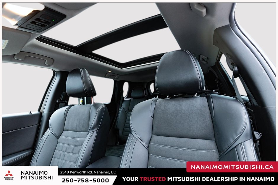 2023 Mitsubishi OUTLANDER PHEV LE-22