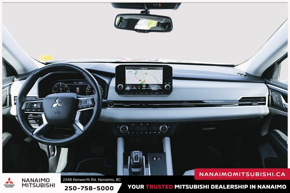 2023 Mitsubishi OUTLANDER PHEV SEL-12