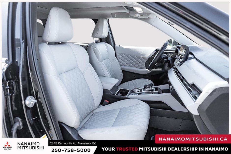 2023 Mitsubishi OUTLANDER PHEV SEL-19