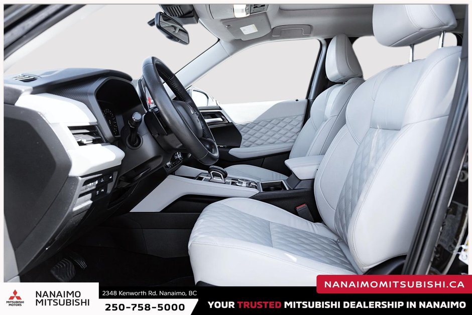 2023 Mitsubishi OUTLANDER PHEV SEL-20