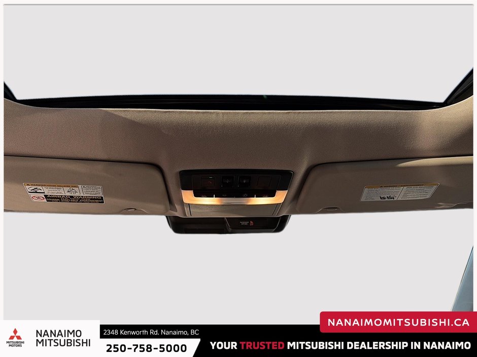 2024 Mitsubishi OUTLANDER PHEV LE-17