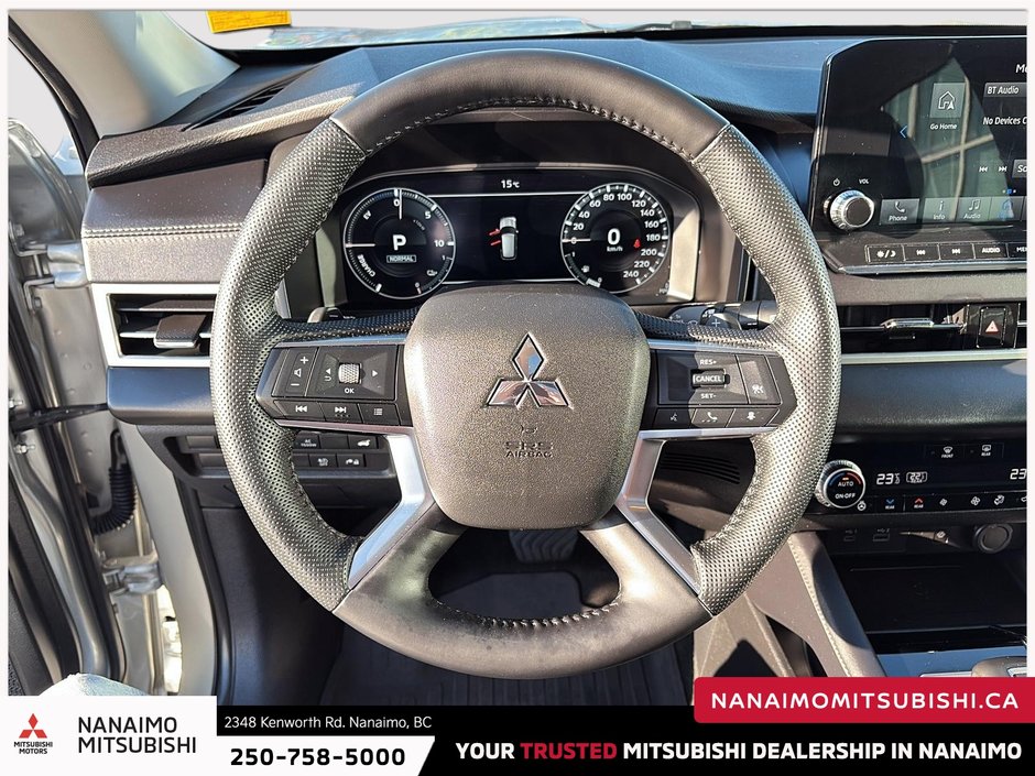 2024 Mitsubishi OUTLANDER PHEV LE-11