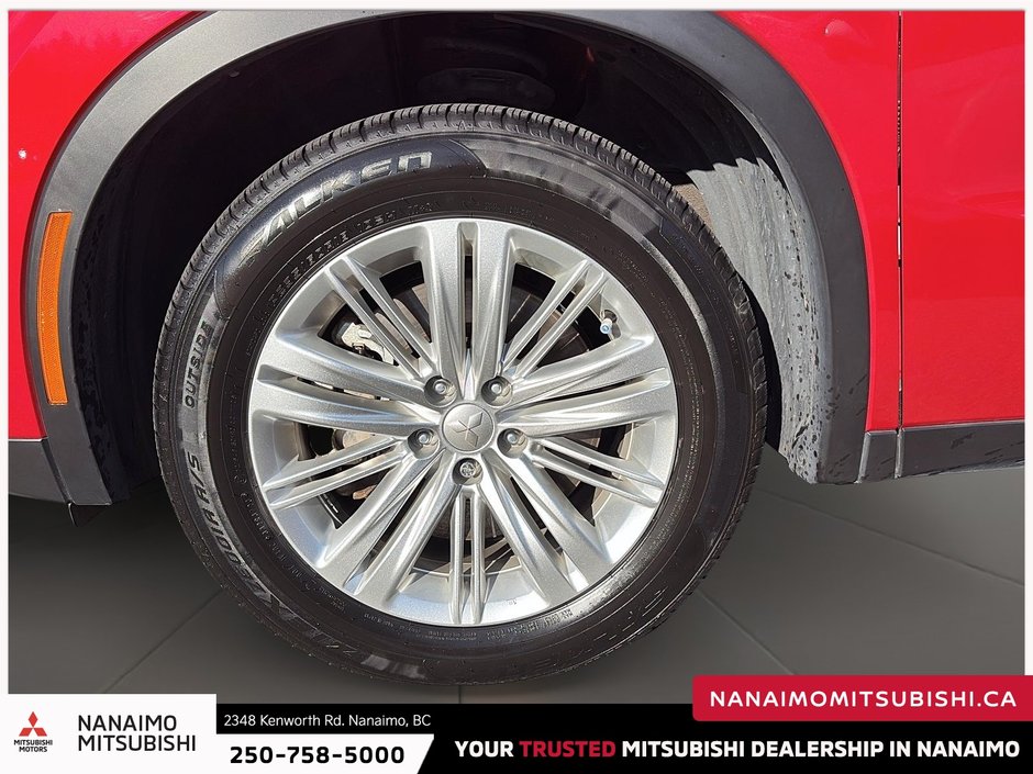 2024 Mitsubishi Outlander PHEV LE-1