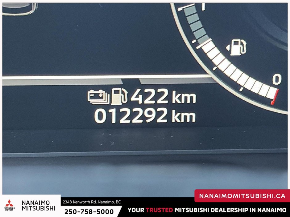 2024 Mitsubishi Outlander PHEV LE-15