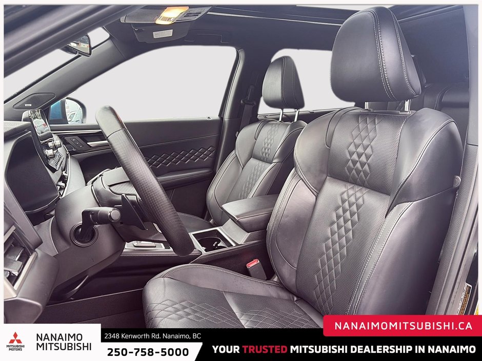 2024 Mitsubishi Outlander PHEV GT-8