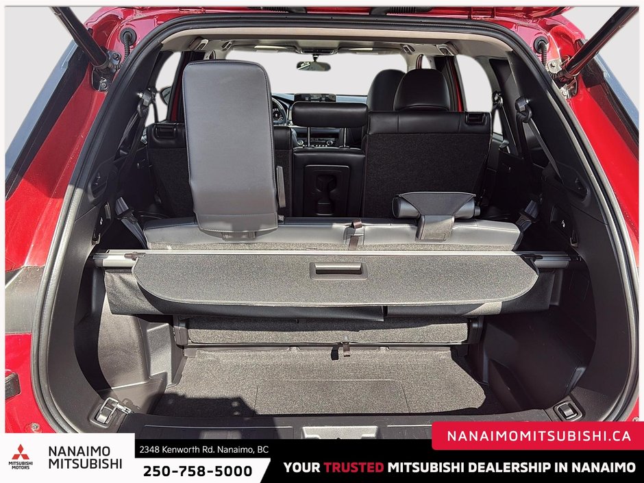 2024 Mitsubishi Outlander PHEV LE-6