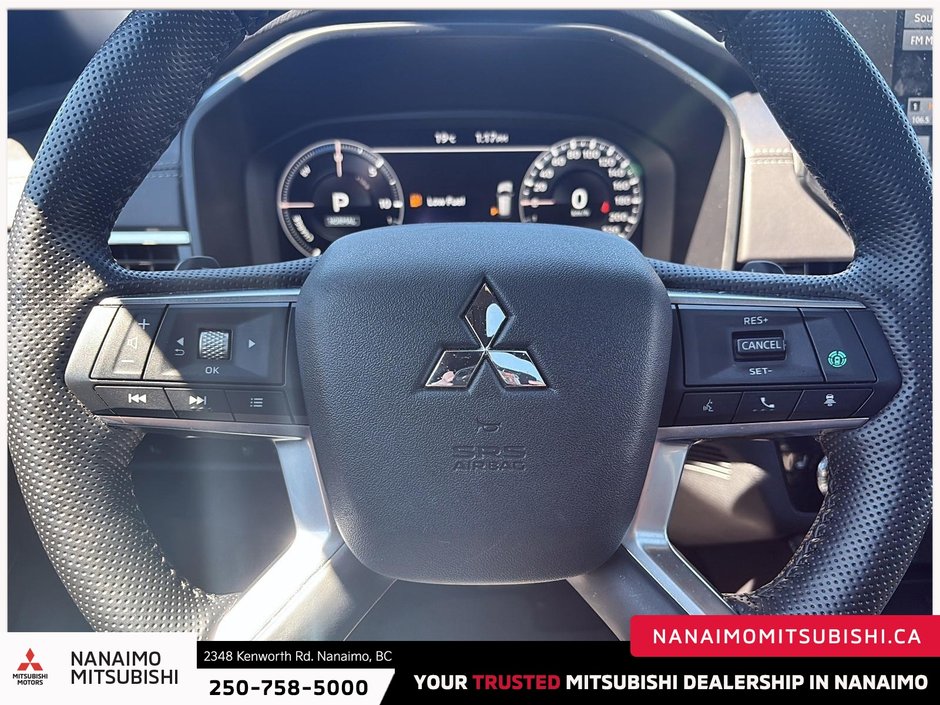2024 Mitsubishi Outlander PHEV GT-13