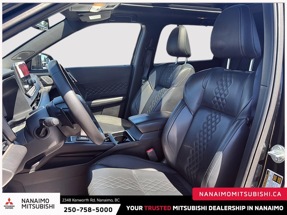 2024 Mitsubishi Outlander PHEV GT-8