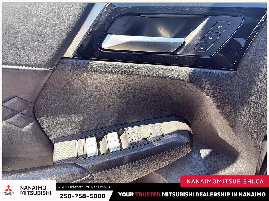 2024 Mitsubishi Outlander PHEV GT-11