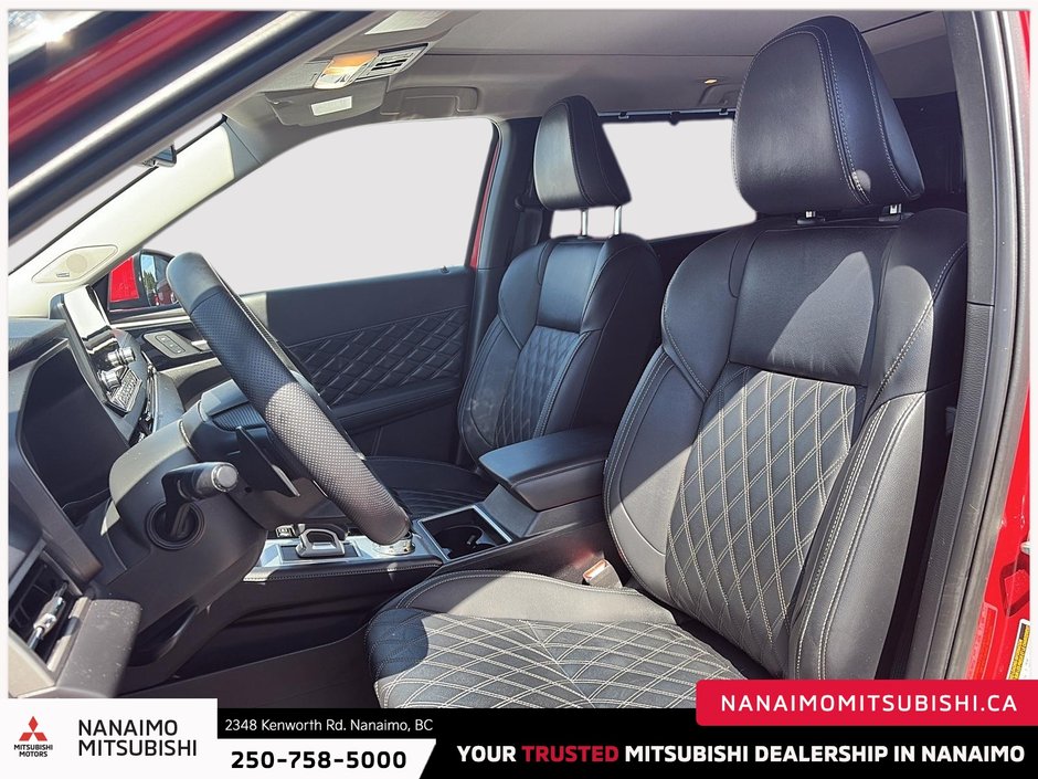2024 Mitsubishi Outlander PHEV GT-8